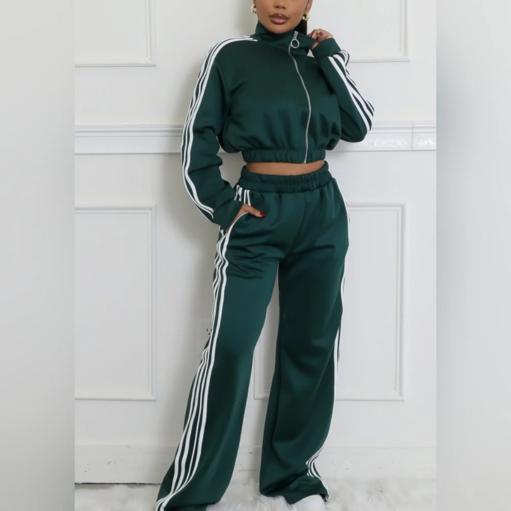 027. STRIPE TRACK SUIT - Picture 3 of 4